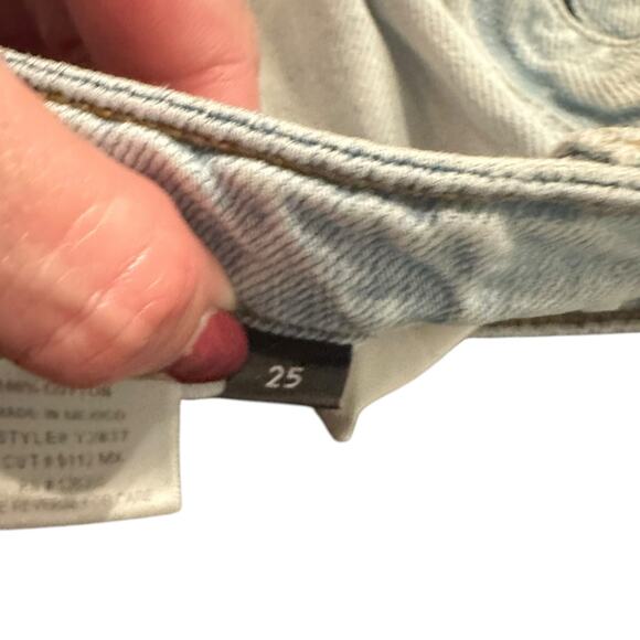 Flying Monkey Womens light wash distressed relaxed jeans Size 25 - Picture 7 of 7